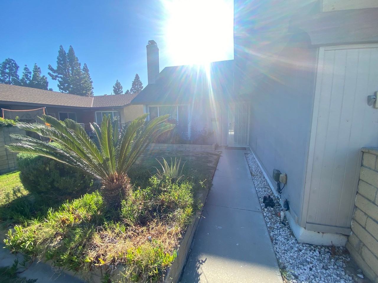 17003 Leslie Ave - Photo 3 of 41