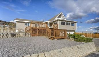 featured image of 27 Mcclellan Peak Dr