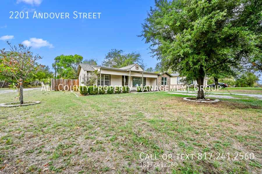 2201 Andover St - Photo 2 of 20