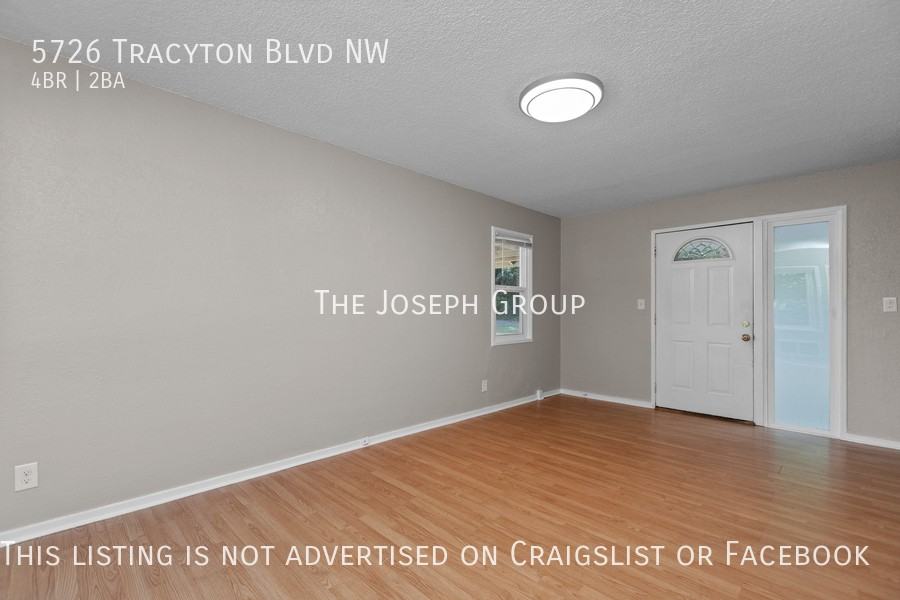 5726 Tracyton Blvd Nw - Photo 3 of 36