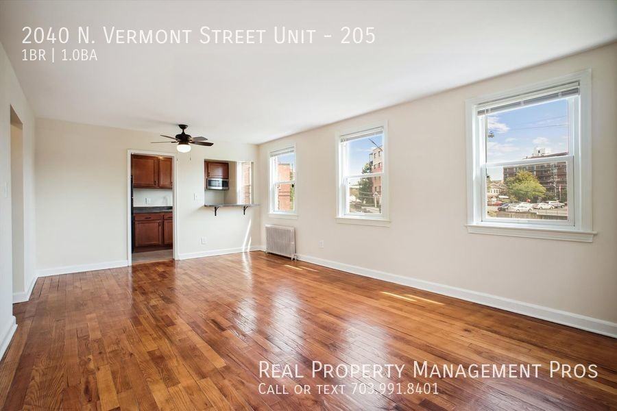 2040 N Vermont St #205 - Photo 2 of 29