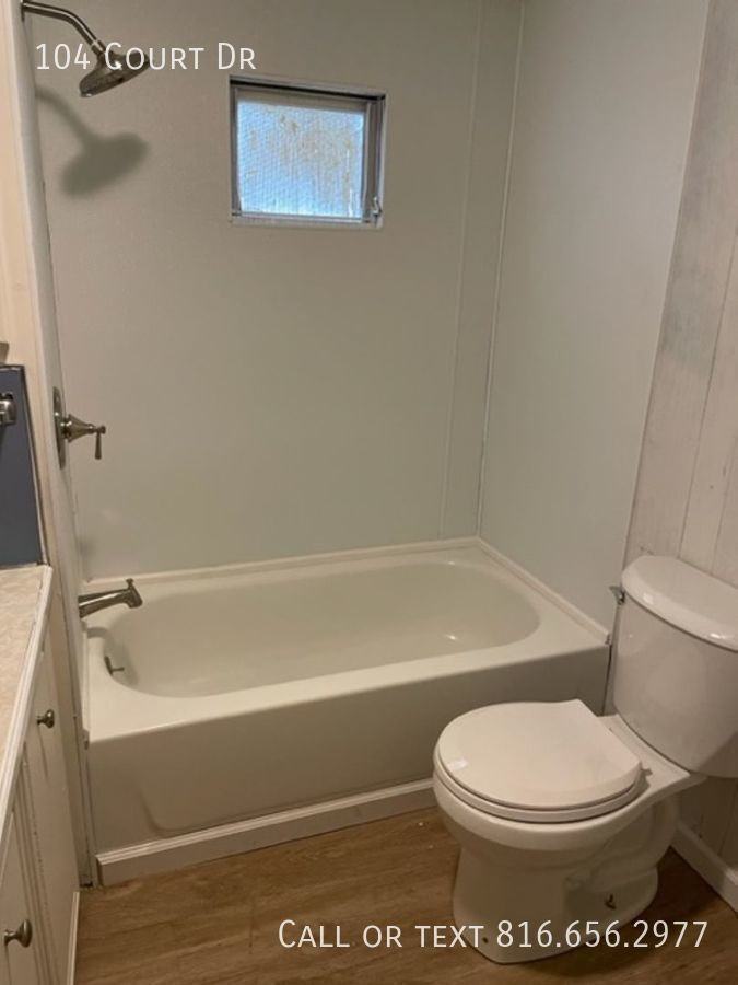 104 Court Dr - Photo 2 of 10