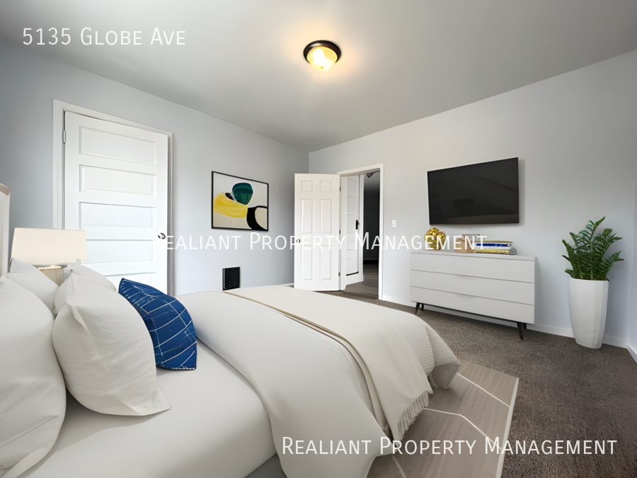 5135 Globe Ave - Photo 4 of 16