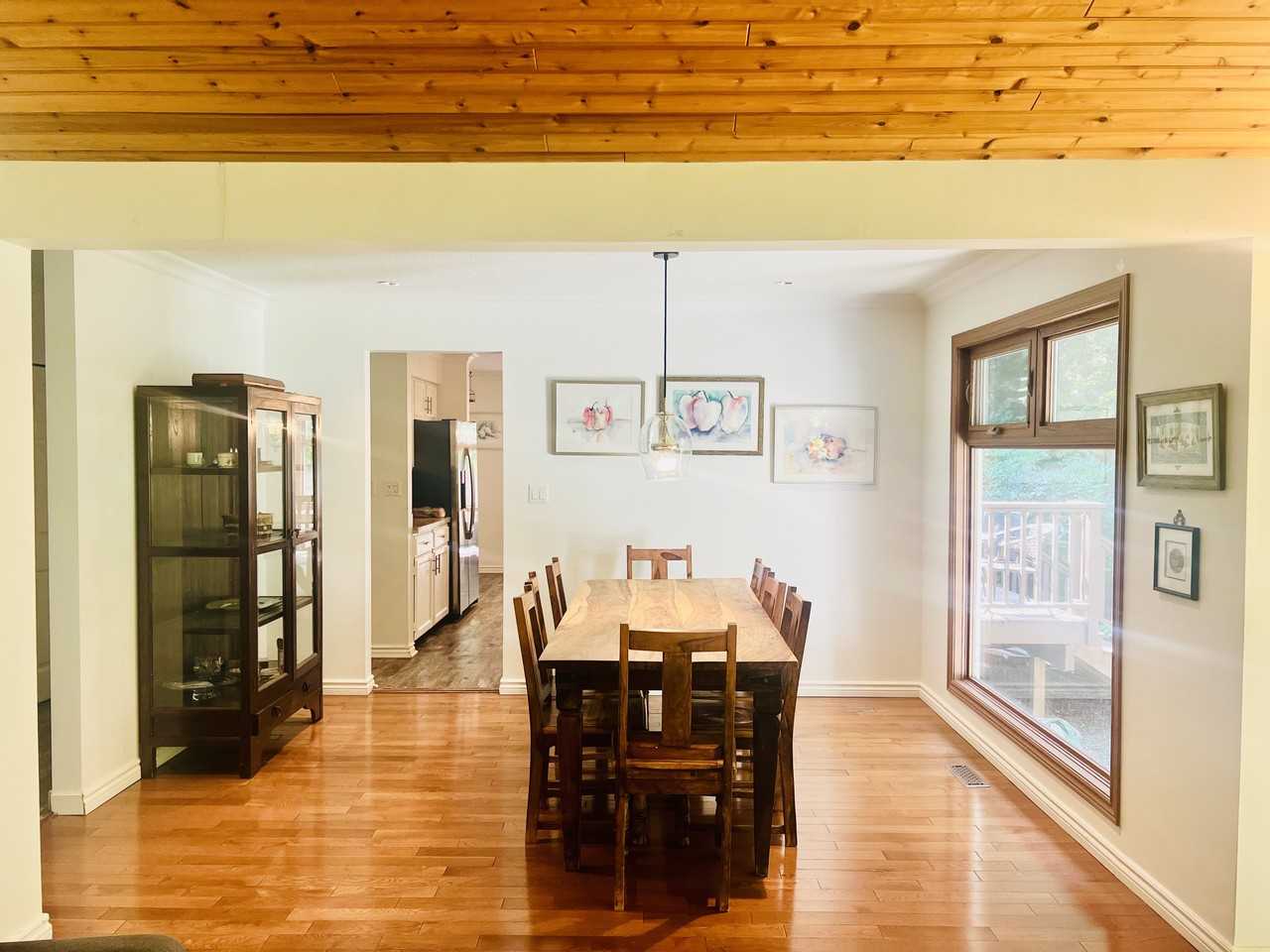 695 Kerry Place - Photo 3 of 28