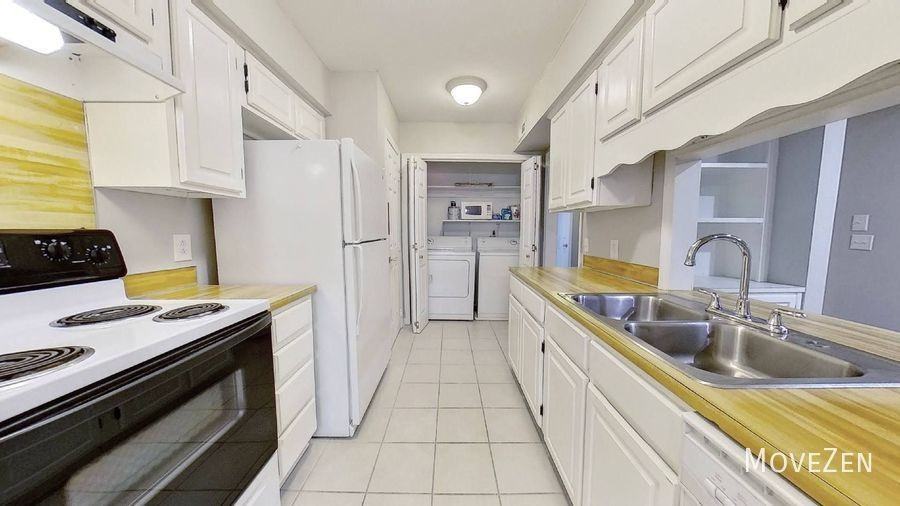 3905 Colony Crossing Dr - Photo 2 of 29