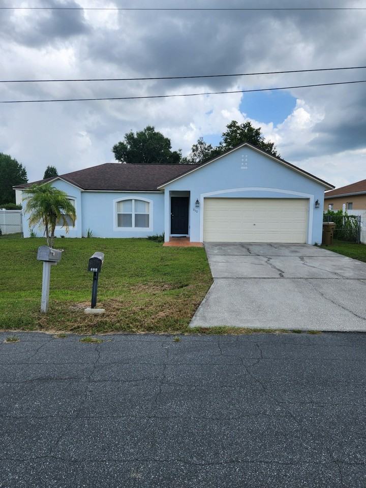 312 Cornwallis Court - Photo 2 of 11