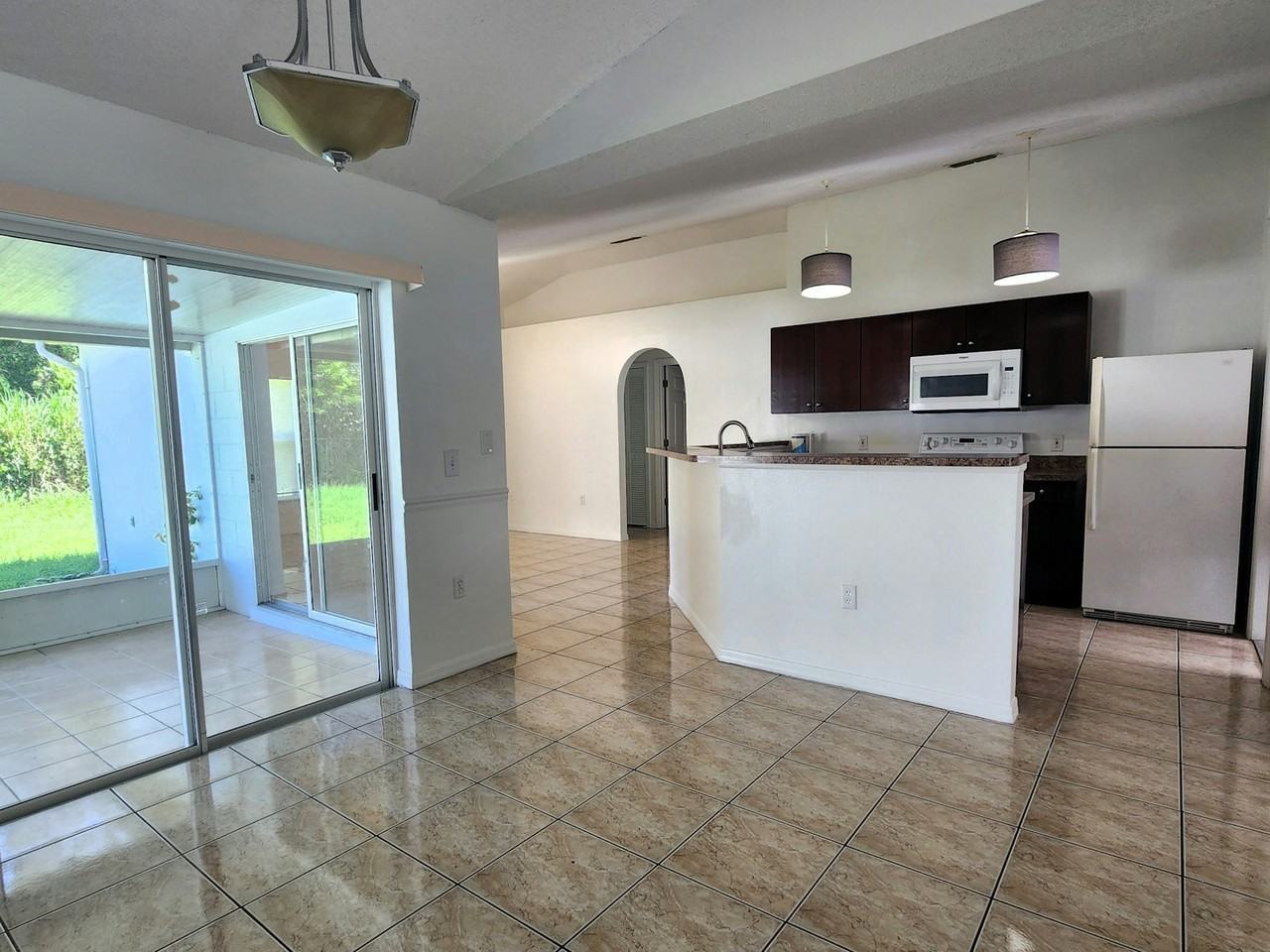 312 Cornwallis Court - Photo 5 of 11