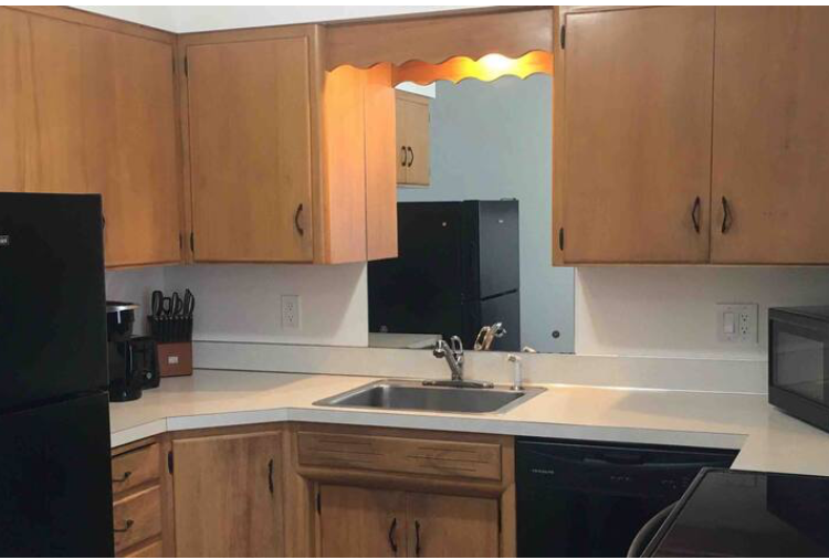 205 S 12th St - Photo 3 of 9