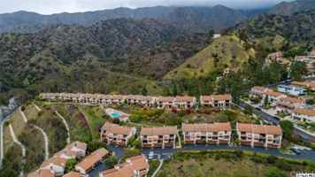 featured image of 1705 Camino De Villas