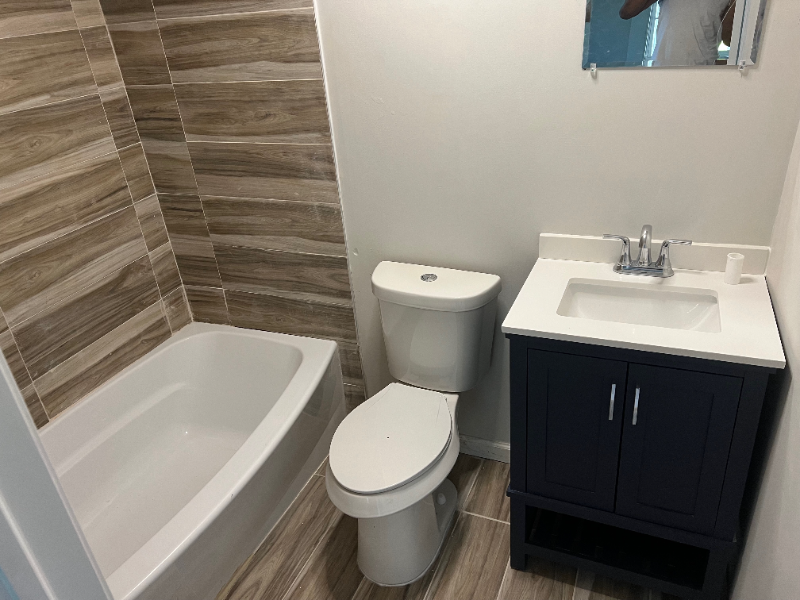 650 Banks Ave Sw - Photo 3 of 5