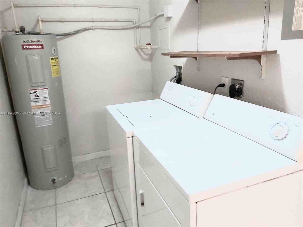 7170 Southgate Blvd #7170 - Photo 3 of 8