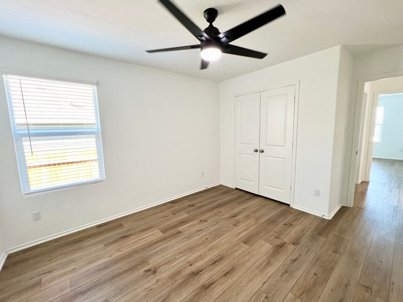 120 Perfect World Loop - Photo 2 of 11