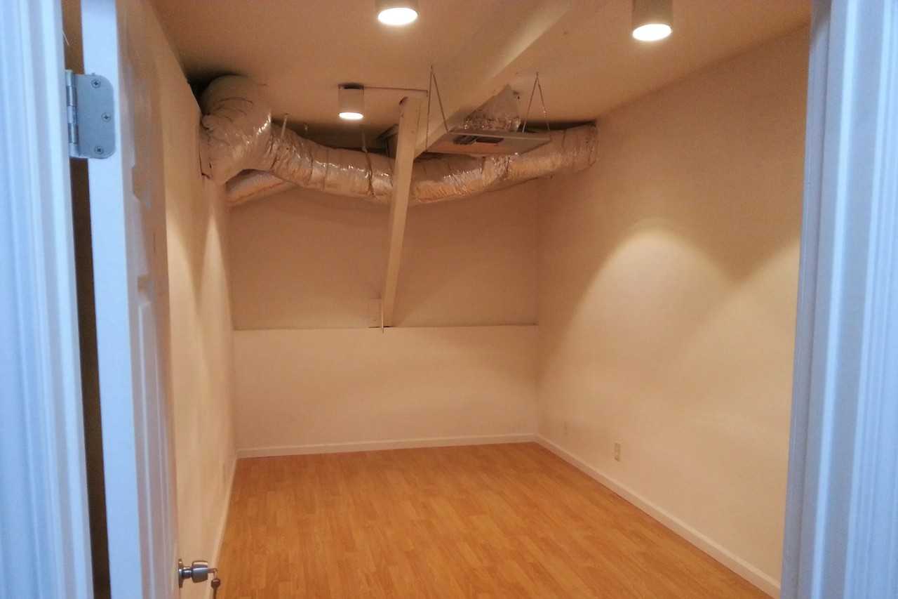 1330 N Blue Gum St - Photo 3 of 13