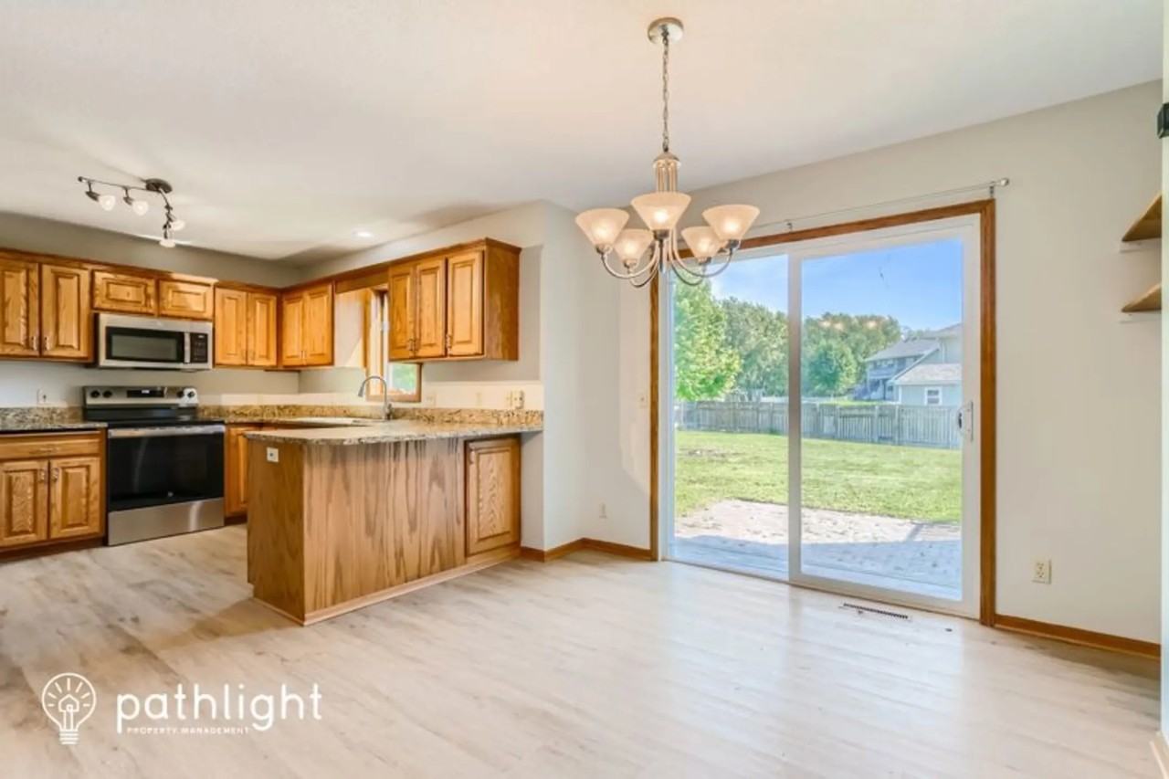 16073 Mallard Way Se - Photo 3 of 27