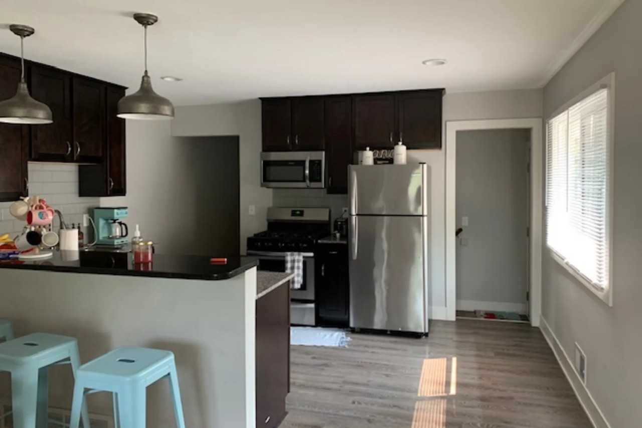 874 23rd Ave Se - Photo 2 of 6