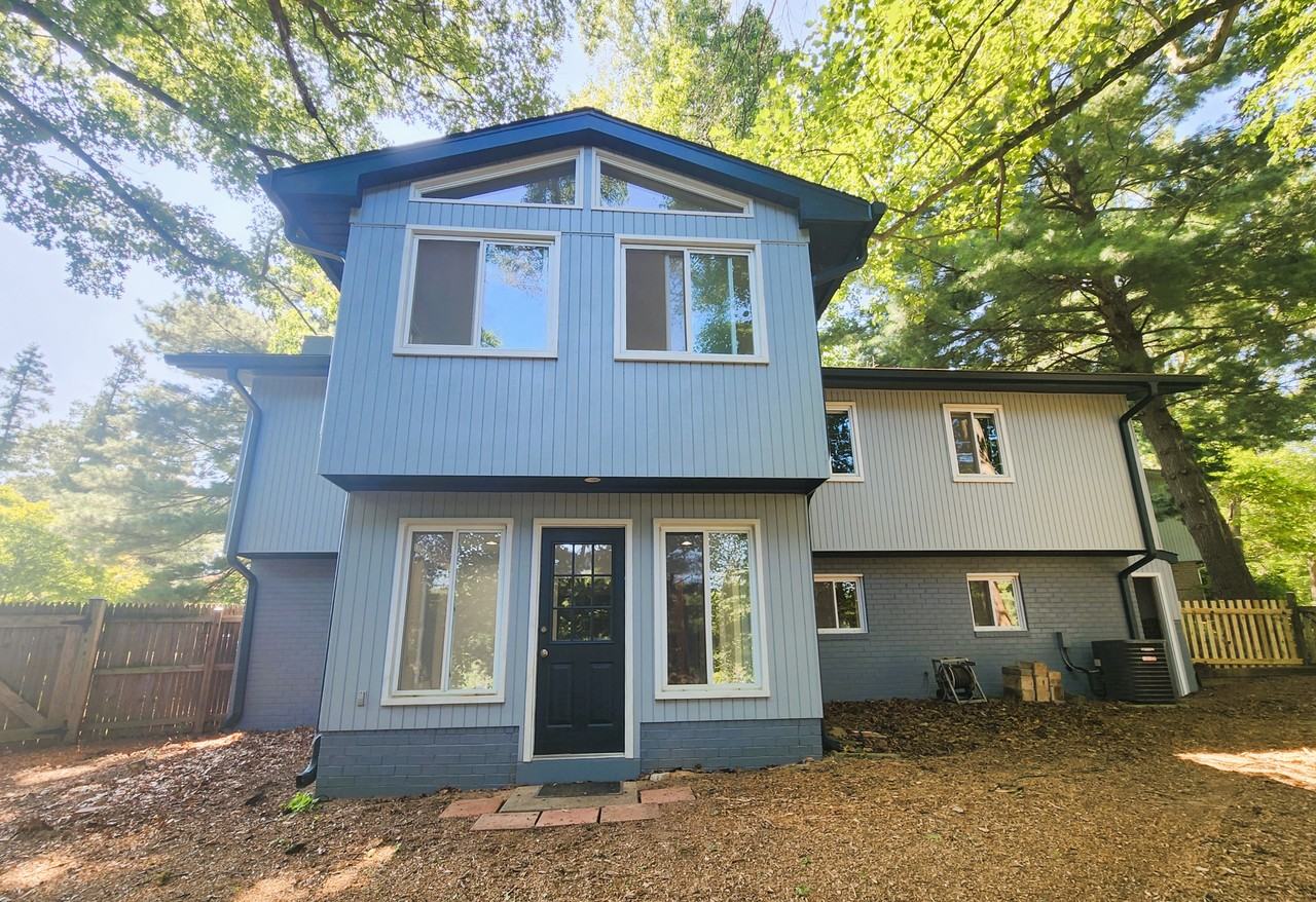 1514 Northcrest Dr - Photo 2 of 4