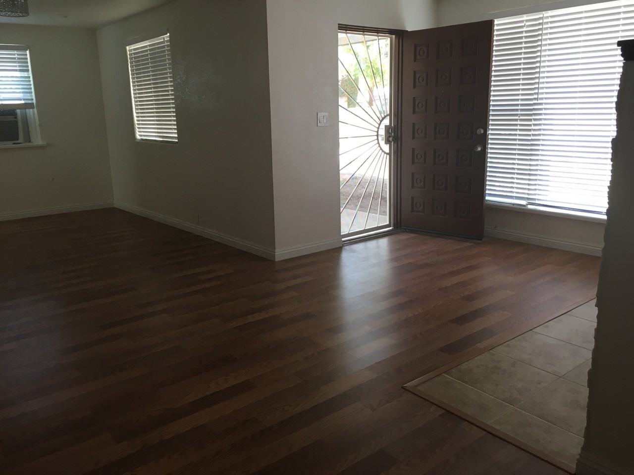 3484 N Mayfield Ave - Photo 3 of 12