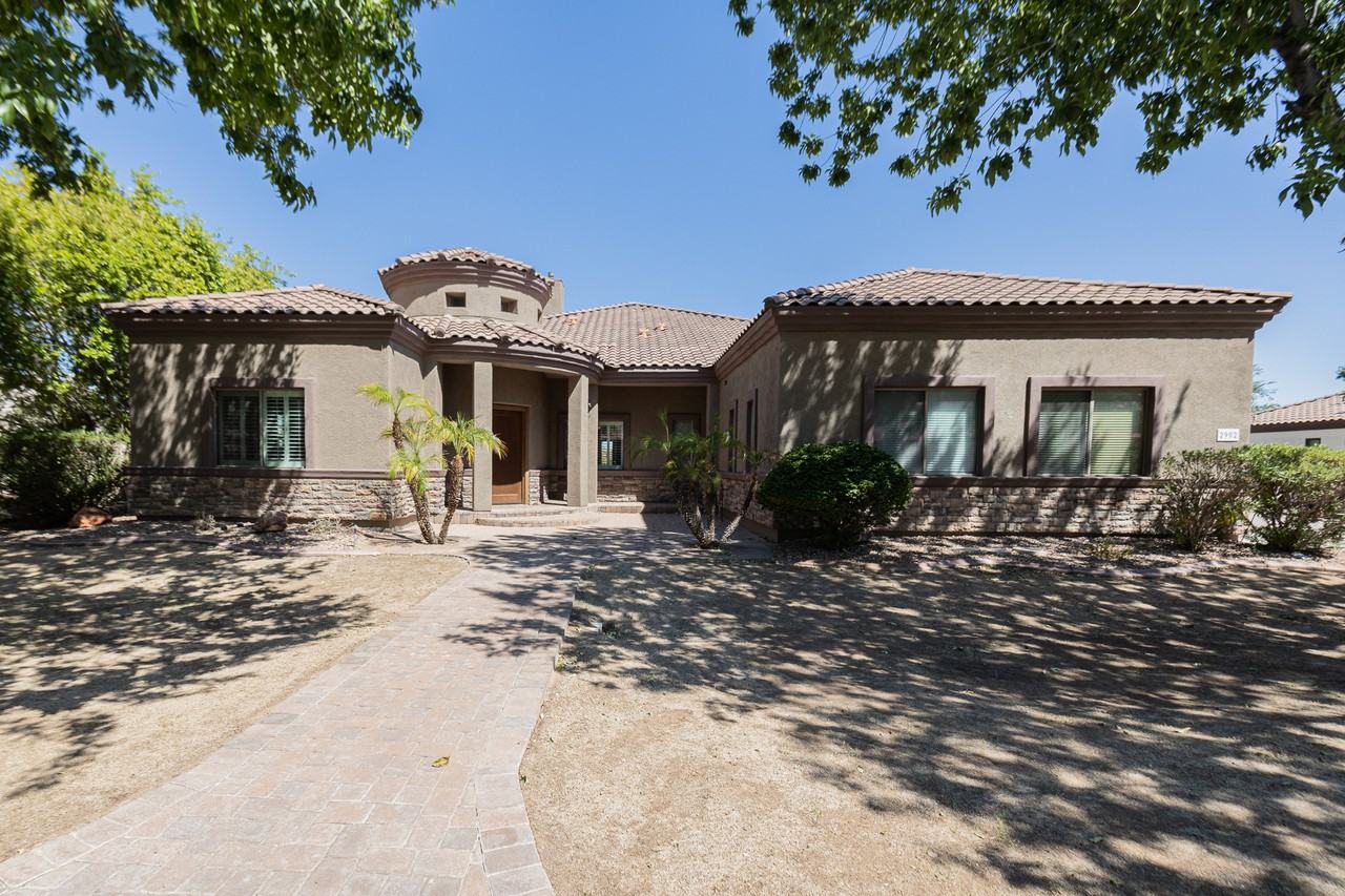 2902 E Gary Way - Photo 2 of 34