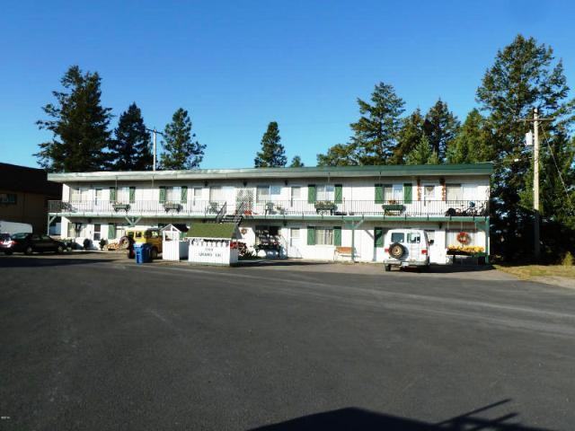 1100 Grand Ave - Photo 3 of 10