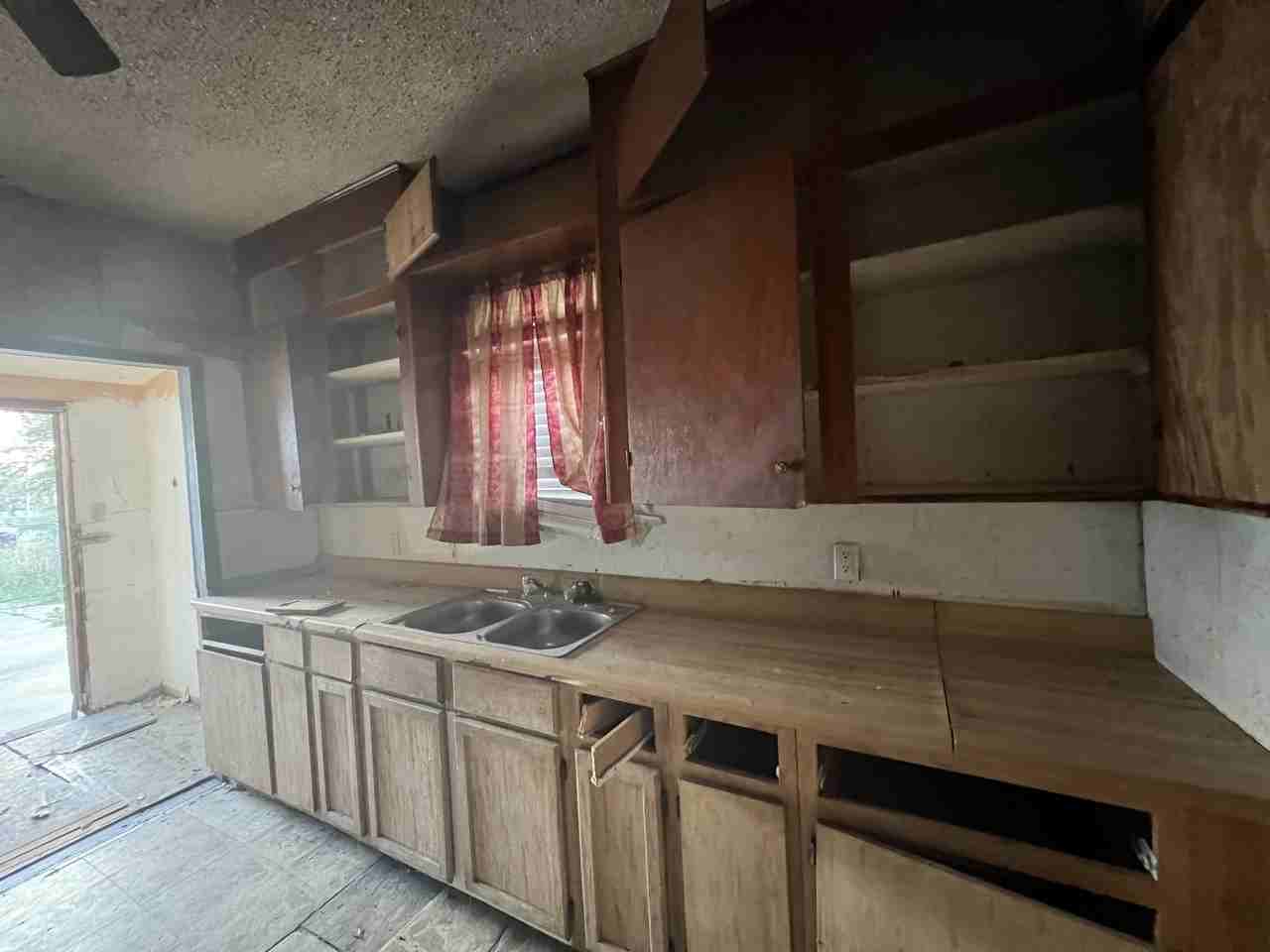 911 N Avenue D #911AVED - Photo 3 of 11