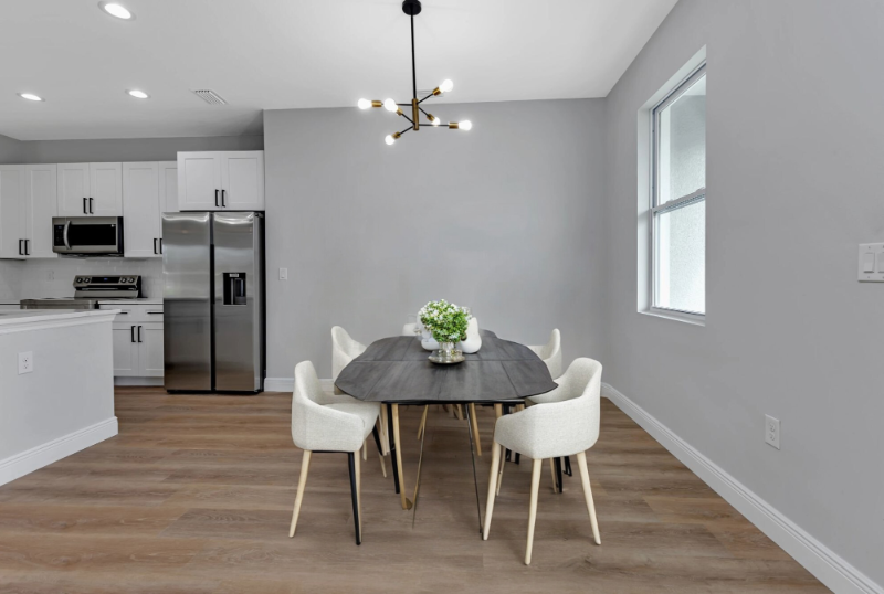 817 Seabold Ave Nw - Photo 4 of 6