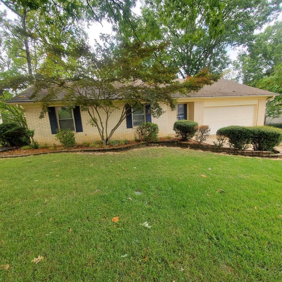 26 Willow Oak Court - Photo 2 of 19