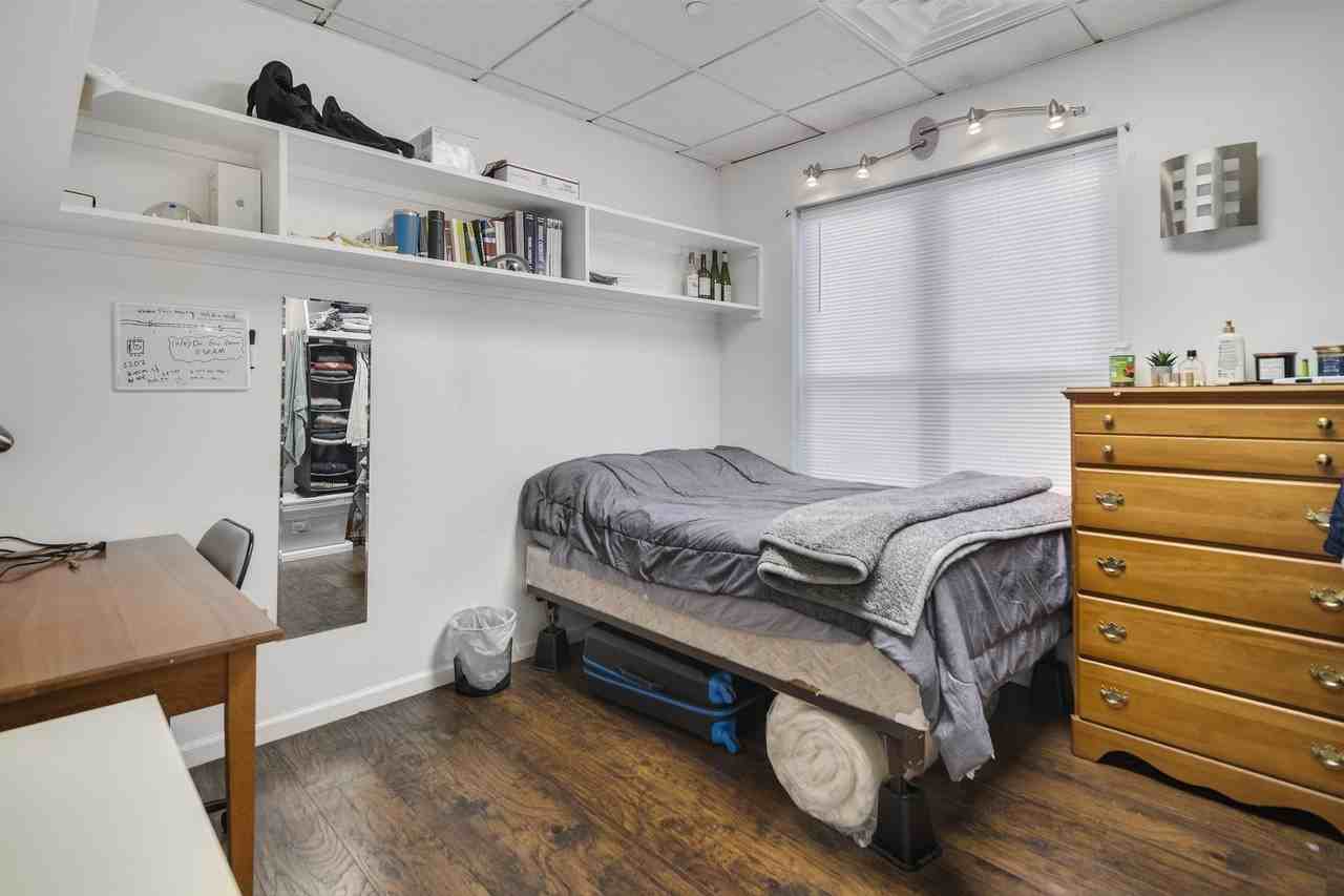 401 College Avenue - Photo 6 of 19