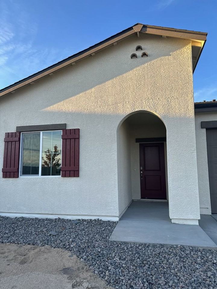 955 Kathryn Ct - Photo 2 of 7