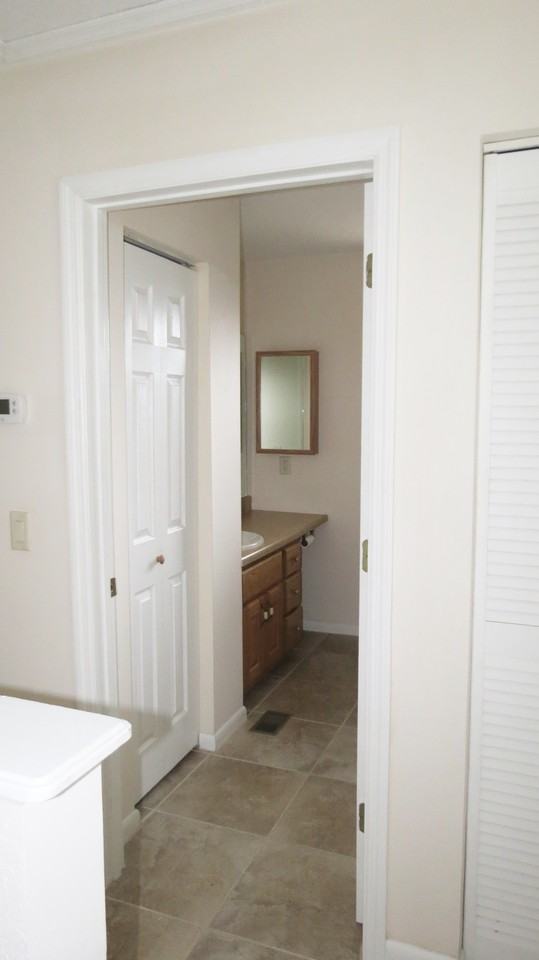 48 Grant St - Photo 3 of 24