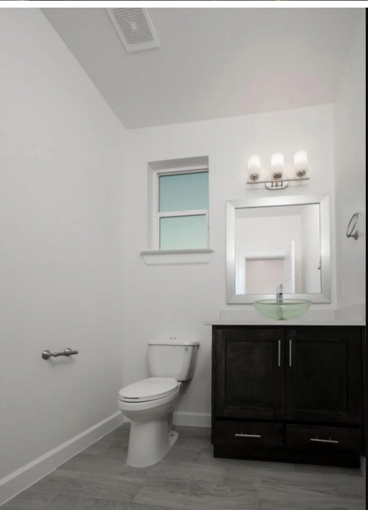 13047 Cleethorpes St #NA - Photo 7 of 27
