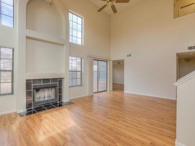 7625 William Moyers Ave Ne #NA - Photo 2 of 28