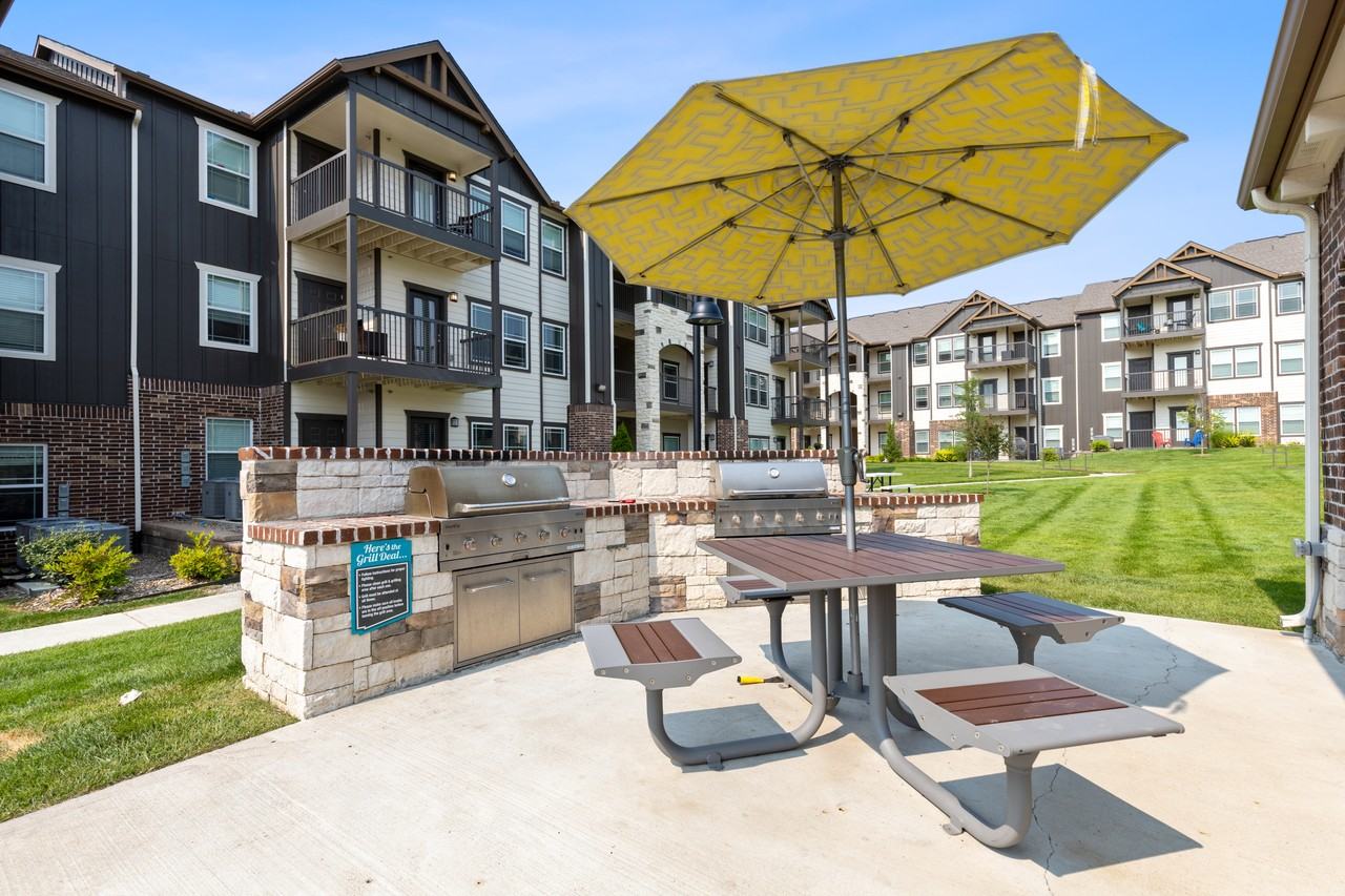 97 @ North Oak - Photo 7 of 22