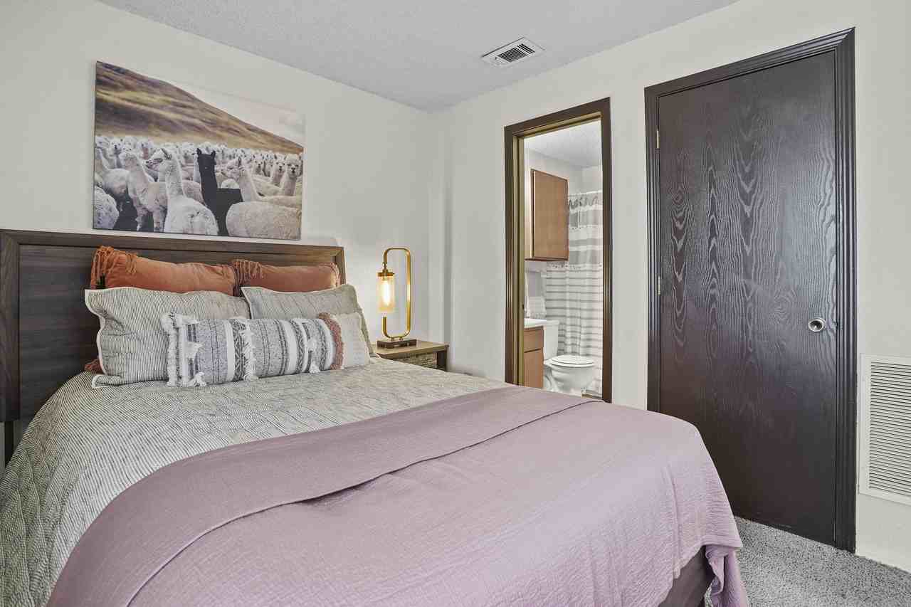 Aspen Park Apartments - Photo 6 of 20