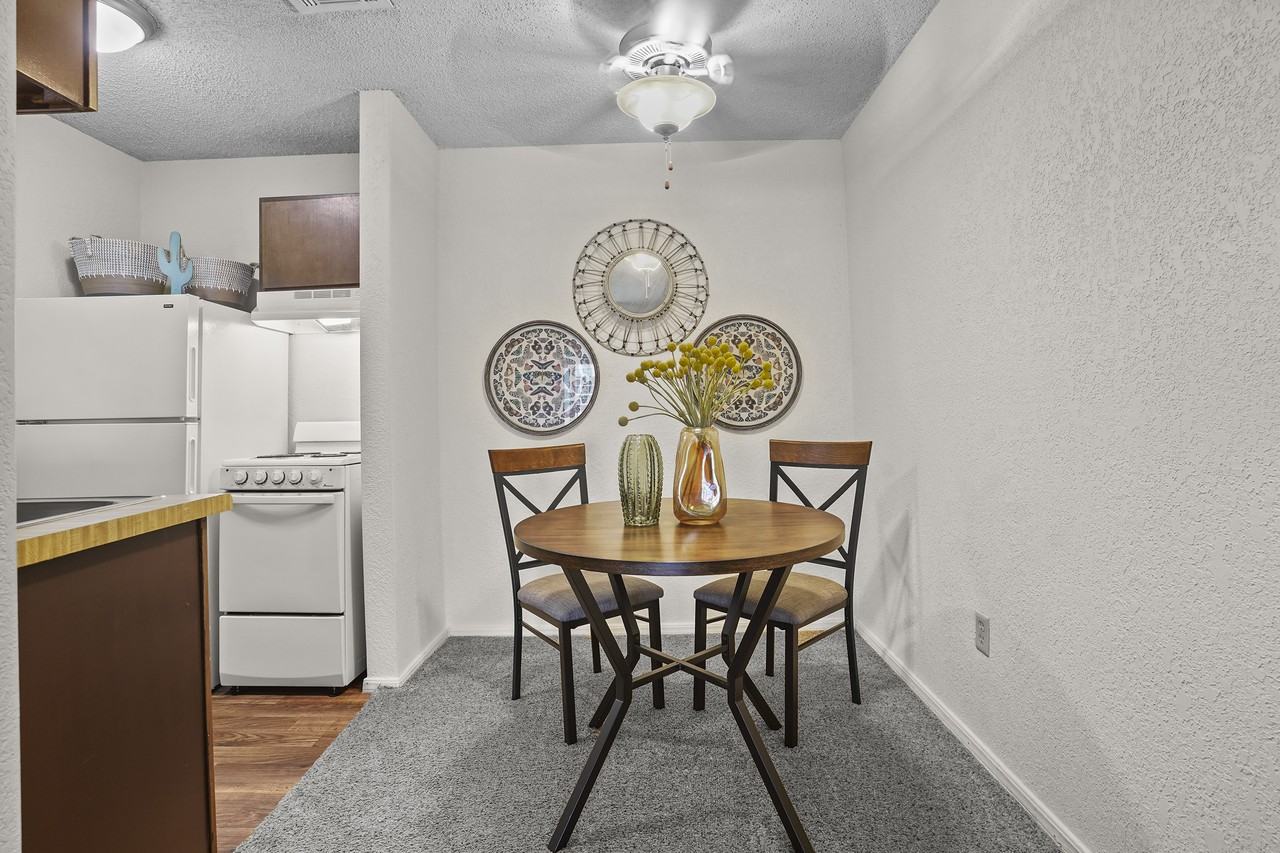 Aspen Park Apartments - Photo 7 of 20