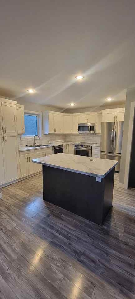 25 Wyndham Crt #1 - Photo 3 of 10