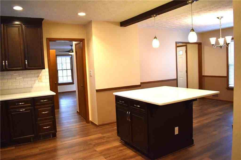 2264 Post Oak Dr - Photo 7 of 22