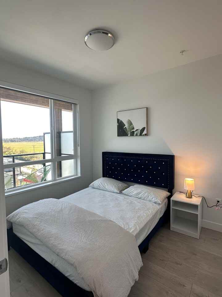 5000 Canoe Pass Way #304 - Photo 3 of 10