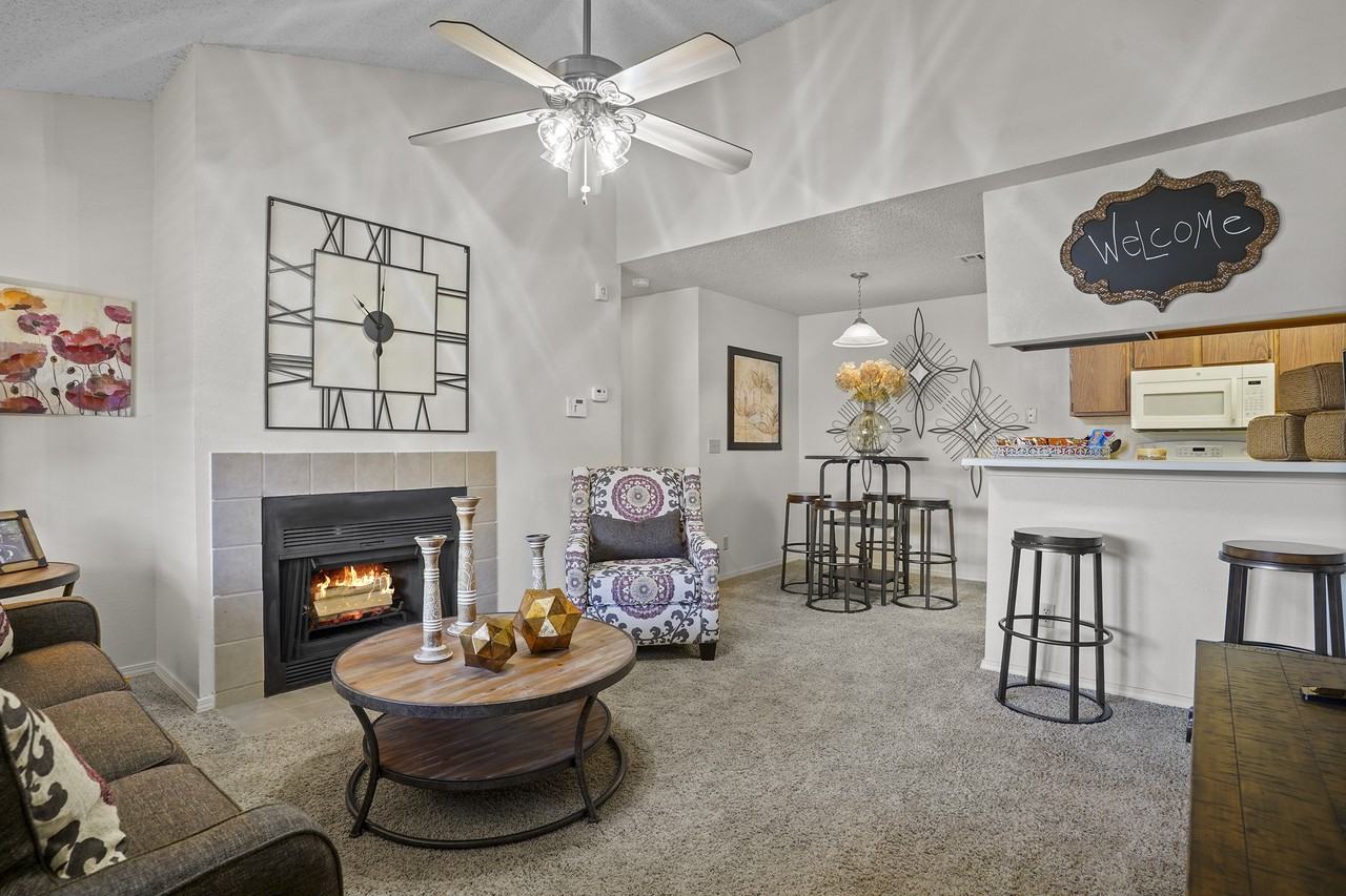 Chardonnay - Photo 2 of 17