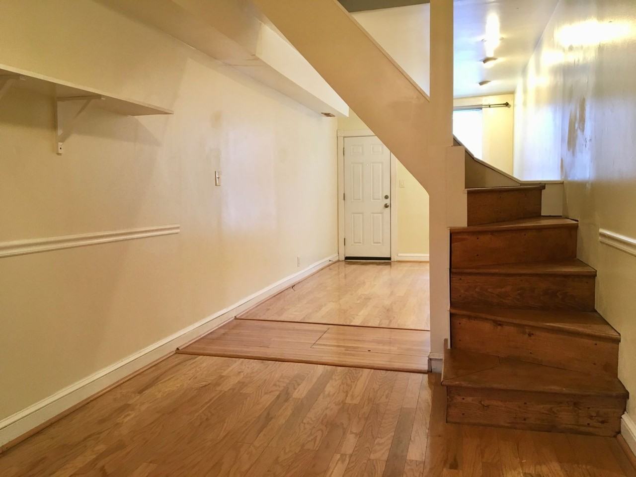 917 S Curley St - Photo 7 of 27