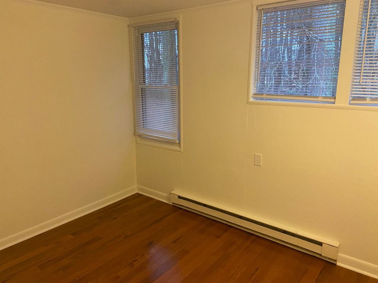 303 Homestead Rd - Photo 6 of 6