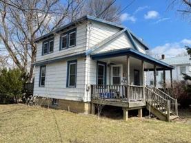 1463 Pleasant St - Photo 1 of 1