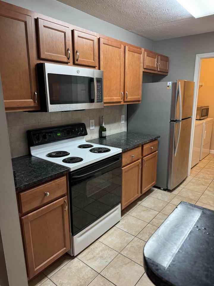 14908 Lenox Dr #508 - Photo 7 of 21