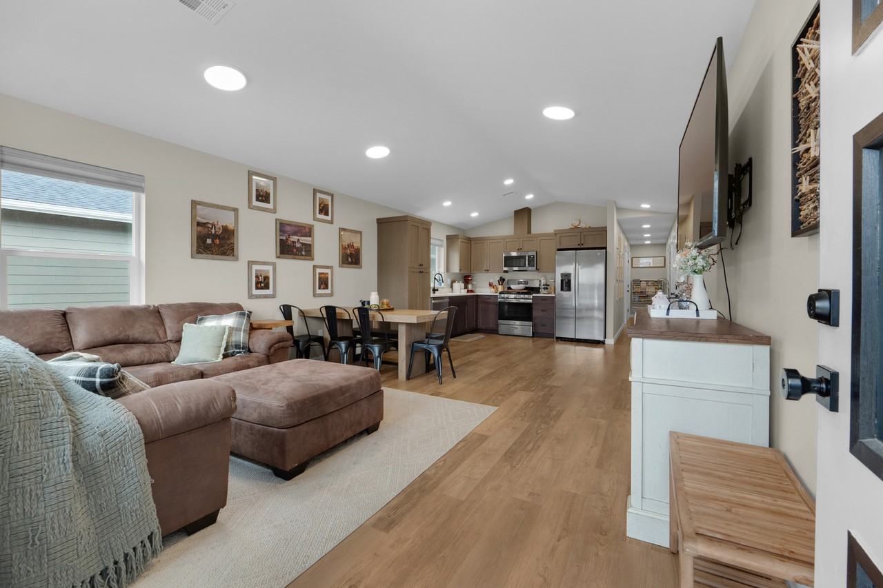 1350 13th Ave #NA - Photo 2 of 18