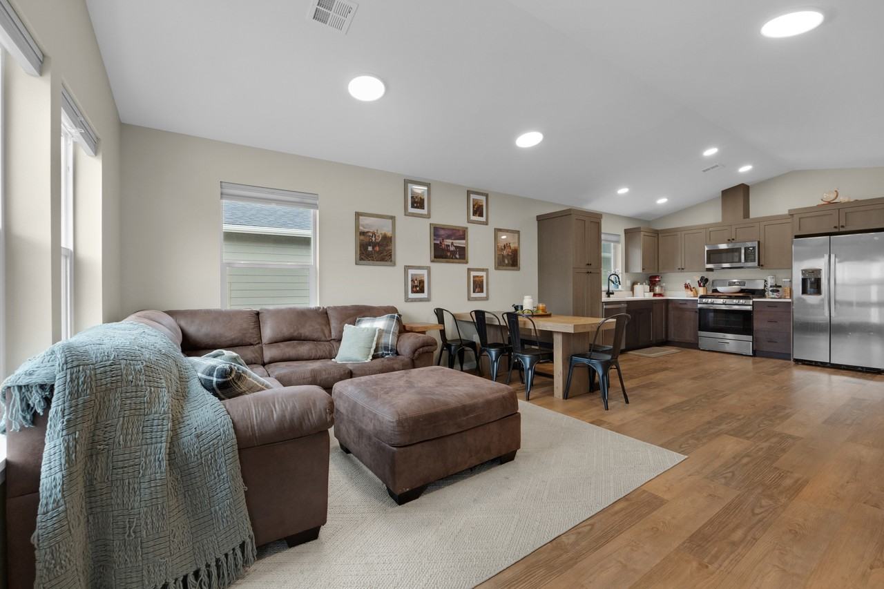 1350 13th Ave #NA - Photo 3 of 18