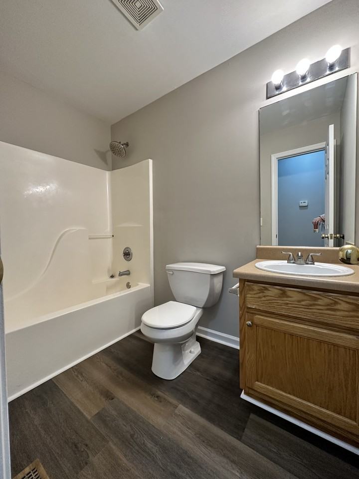 209 Sewell Rd #NA - Photo 7 of 10