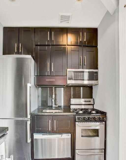 234 Mott St #21 - Photo 6 of 7