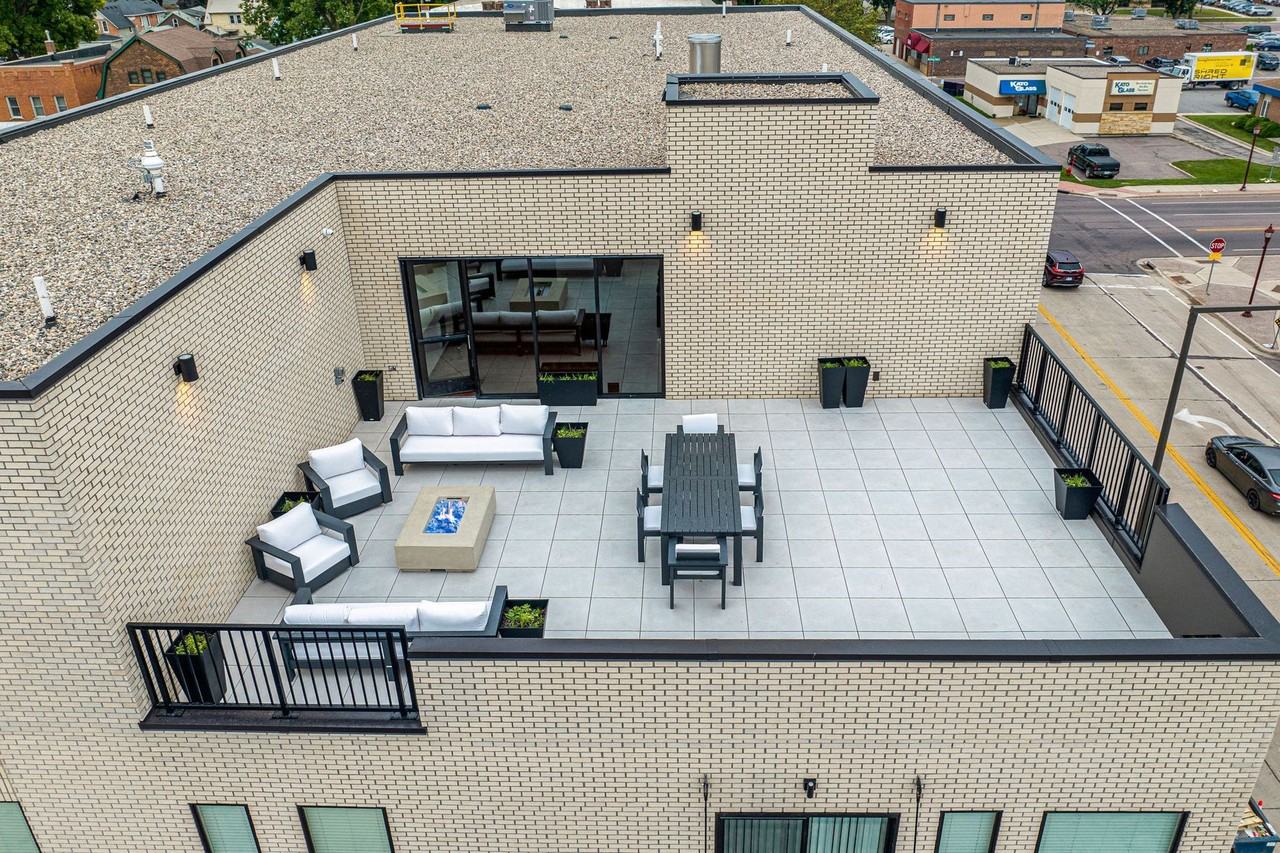 Silos Apartments - Photo 7 of 41