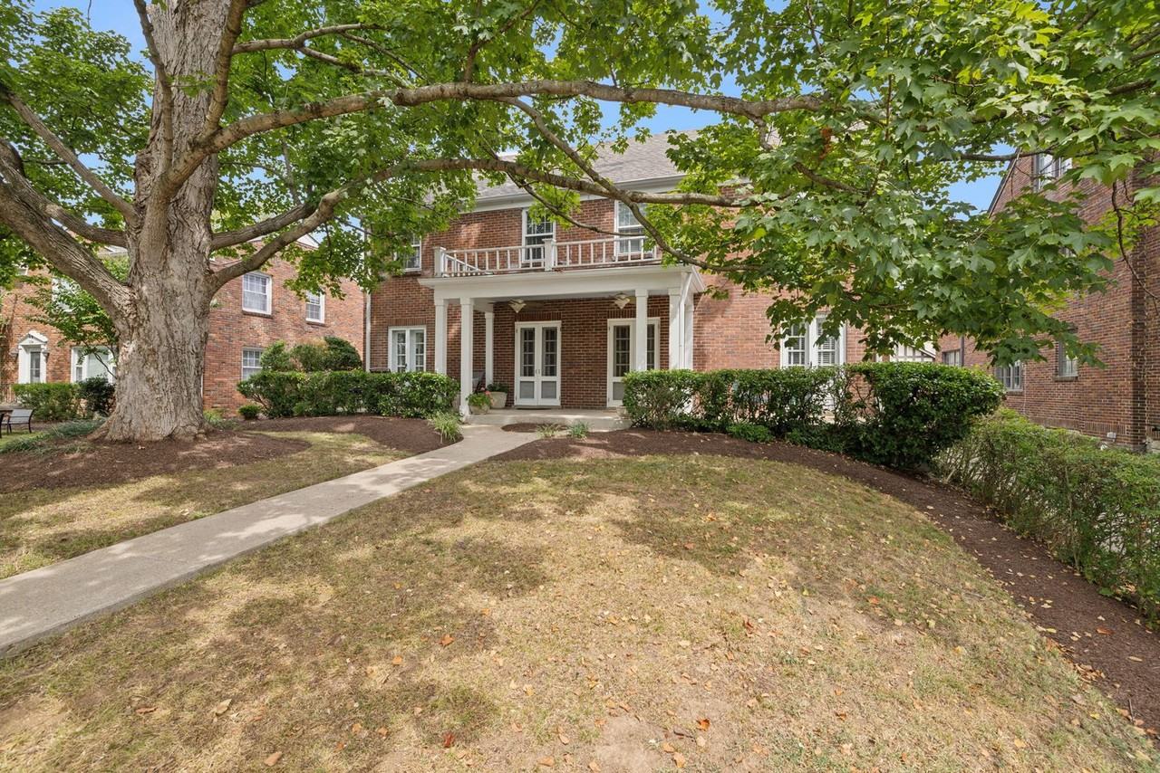 102 Lauderdale Rd #A - Photo 2 of 50