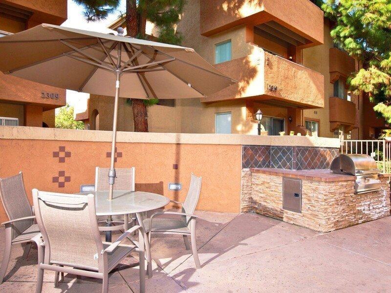 2315 Paseo De Laura - Photo 6 of 13