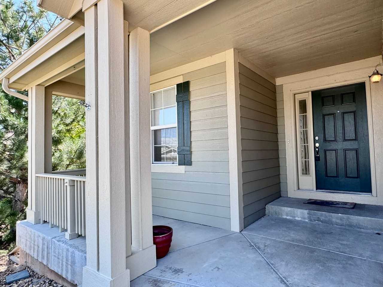 10528 Cross Country Ln - Photo 3 of 50